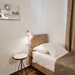 Diana Hotel 3*