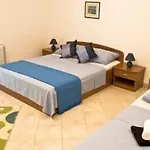 Diana Hotel 3*