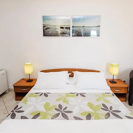 Diana Hotel 3*
