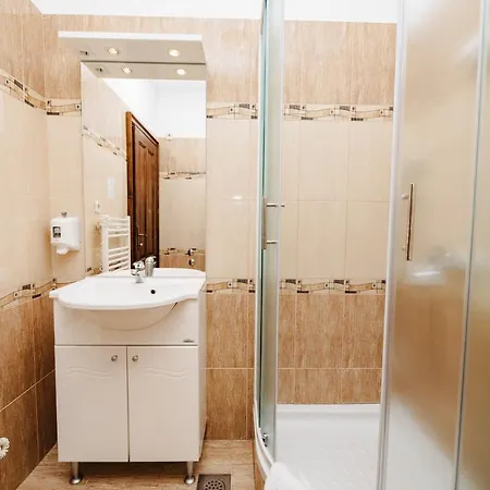 Diana Otel Tribalj