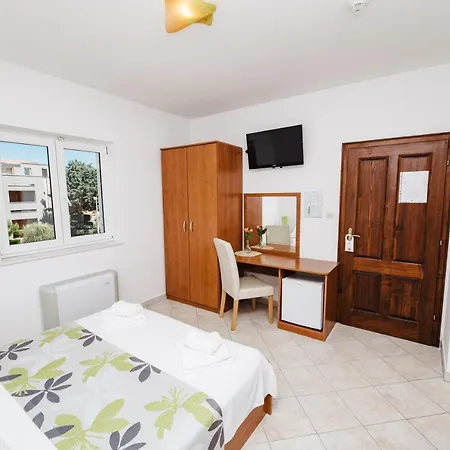 Diana Hotel 3*