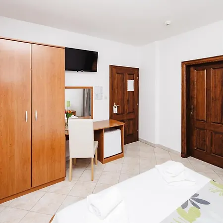 Hotel Diana 3*