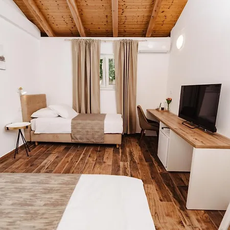 Hotell Diana Tribalj