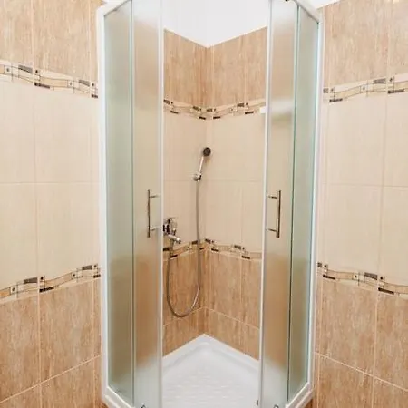 Diana Hotel 3*