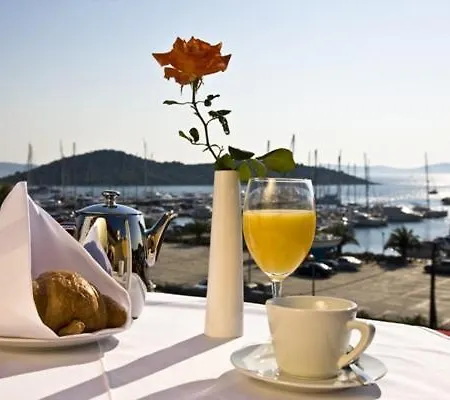 Diana Hotel Tribalj