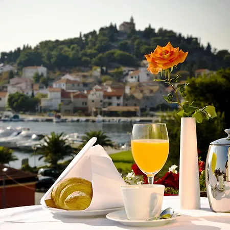 Hotell Diana Tribalj